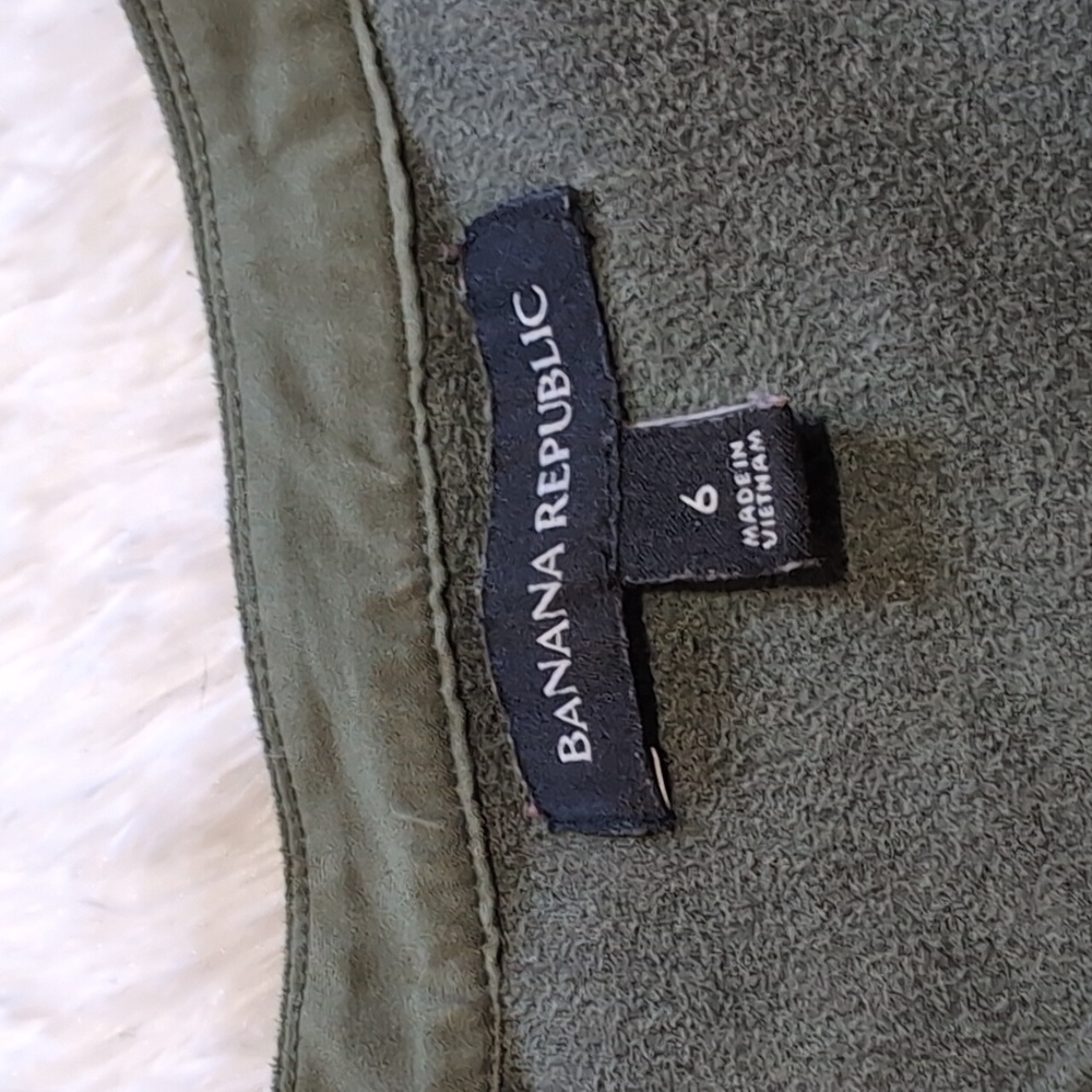 Banana Republic Sage Green Faux Suede Button Down Utility Shirtdress 6 - Picture 7 of 12